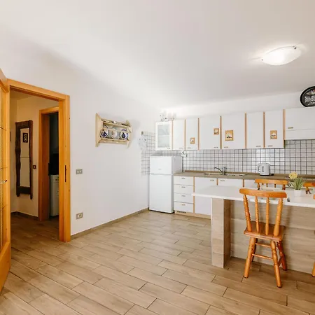 Appartement Cesa Lucilla By Interhome *