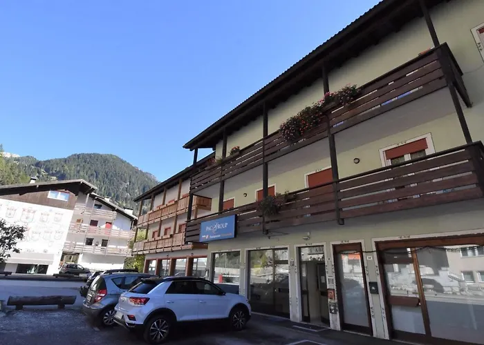 Cesa Lucilla By Interhome